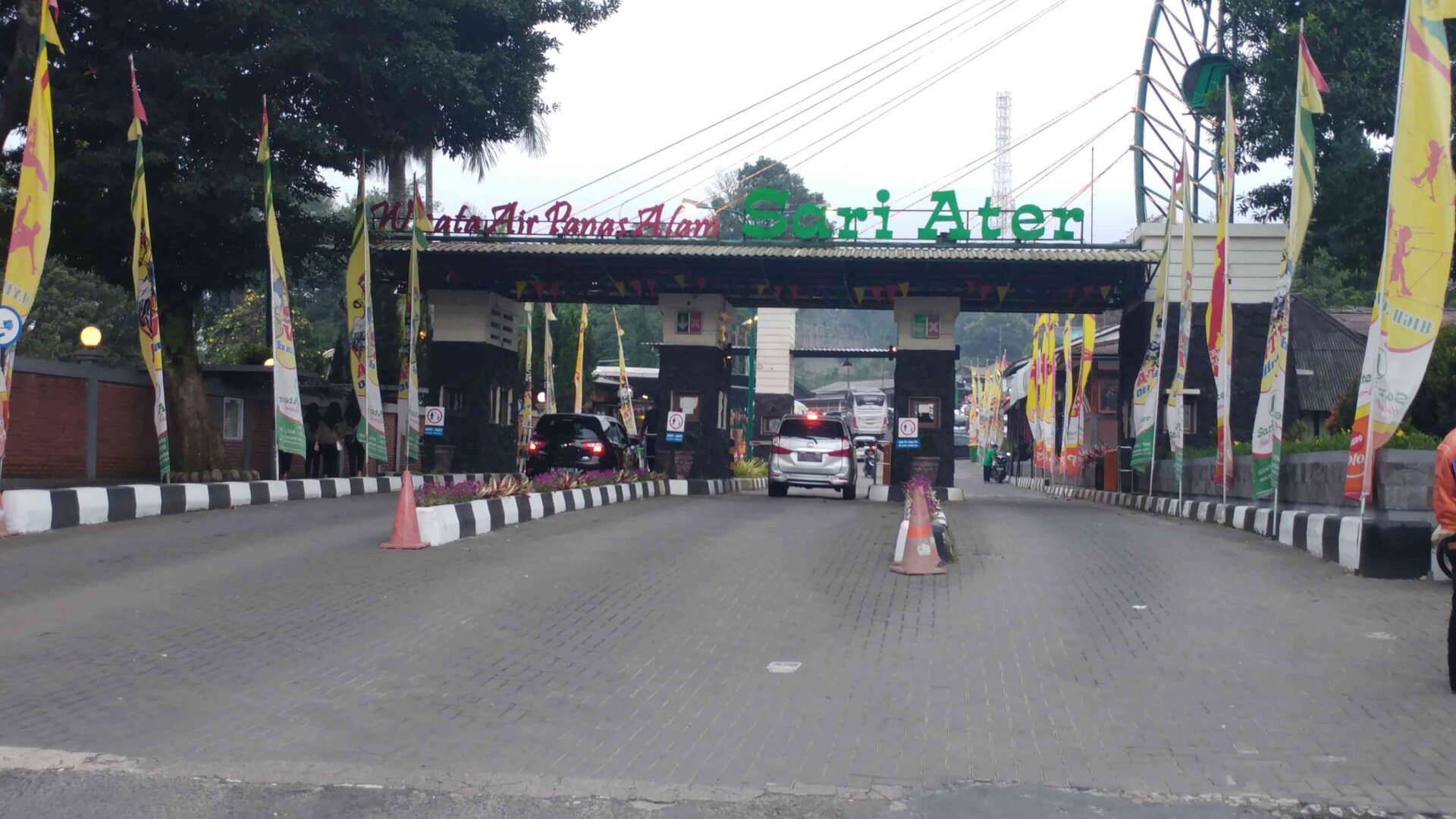 Pemandian Air Panas Ciater-01